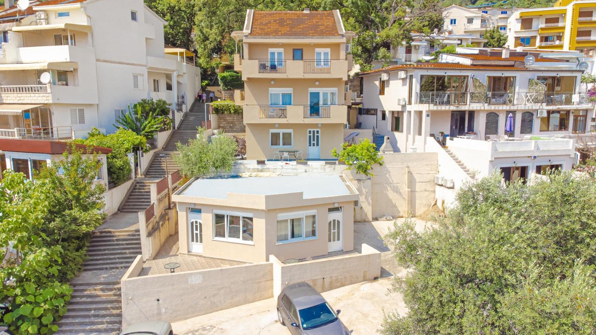 Apartments Vjera Petrovac Екстериор снимка