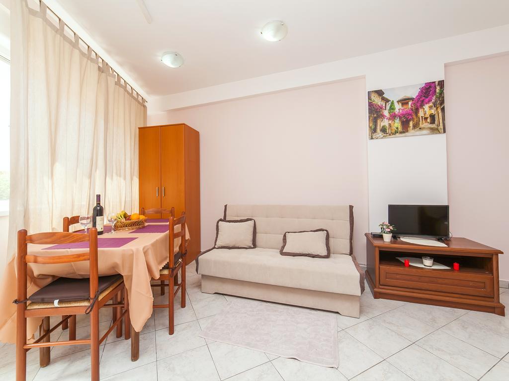 Apartments Vjera Petrovac Екстериор снимка